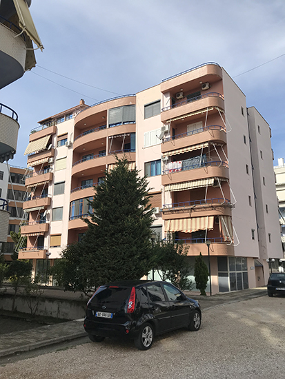 “Are “,me siperfaqe totale 1.000 m2,”Apartament “me siperfaqe totale 33,19 m2, “Apartament “,me siperfaqe totale 59,24 m2, ne Kryemedhenj, Kavajë (ankandi i trete)