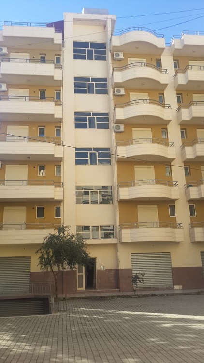 ” Apartament “, me siperfaqe 43 m2 , Orikum Vlorë (ankandi i trete)